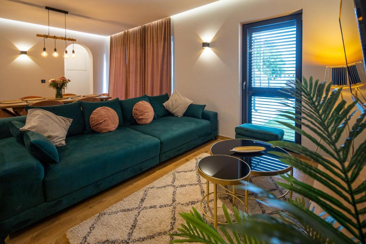 Vintage House Bella Vita Biograd Na Moru Esterno foto